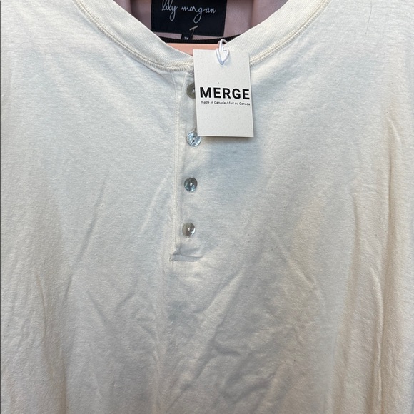 Merge - Picture 1 of 1